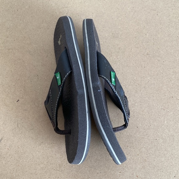 Sanuk Kids Sandals. Brown. - Picture 3 of 9